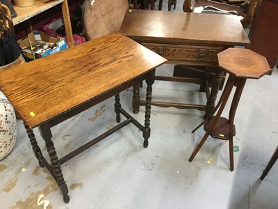 Lot 913 - 1920's oak side table on bobbin turned legs, together with an Old Charm style oak oak occasional table with single draw and an oak plant stand (3)