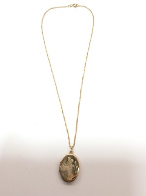Lot 673 - 9ct gold locket with butterfly design, on 9ct gold chain