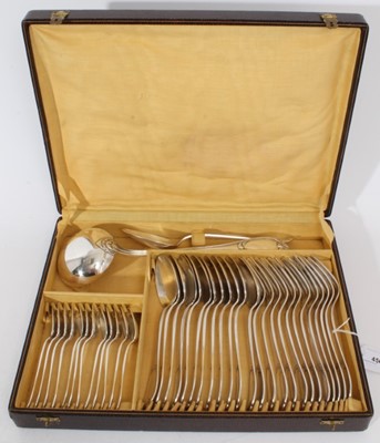Lot 481 - Canteen of continental silver plated cutlery