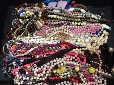 Lot 651 - Quantity costume jewellery including various bead necklaces, bracelets and bangles, chains, pendants, earrings etc