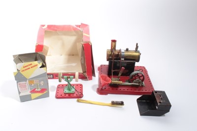 Lot 70 - Mamod steam engine and polishing machine in box
