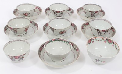 Lot 148 - Chinese export tea bowls, saucers and sugar bowl (16 items)