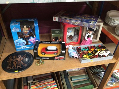 Lot 512 - Sundry items, including toys in original boxes, Matchbox models, etc