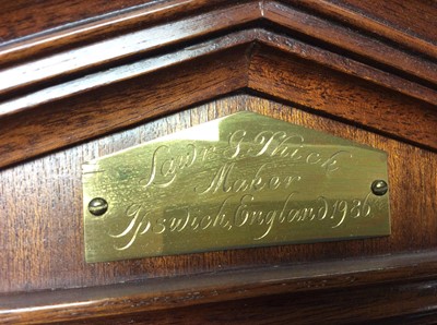 Lot 407 - Georgian style wall clock by Lawrence Thick of Ipswich, Suffolk, the square brass dial with calendar dial and cast brass spandrels, in temple shape mahogany case with weight. Signed and dated 1986.