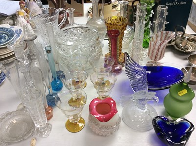Lot 402 - Group art glass vases, Venetian style vase, jugs, decanters and other glassware