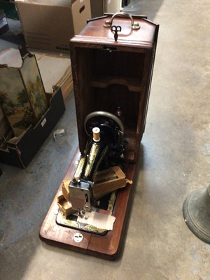 Lot 496 - Vintage Sewing machine in case