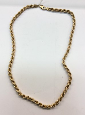 Lot 714 - 9ct gold ropetwist chain