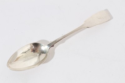 Lot 329 - William IV Scottish provincial "Elgin" silver fiddle pattern teaspoon