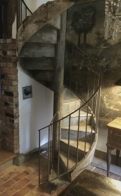 Lot 1462 - Early 19th century Spanish spiral staircase