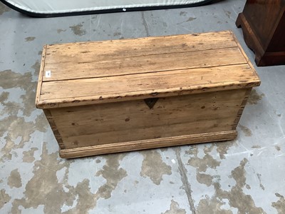 Lot 418 - Antique pine trunk