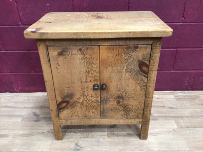 Lot 357 - Light oak cabinet, pine television stand and a pine magazine rack