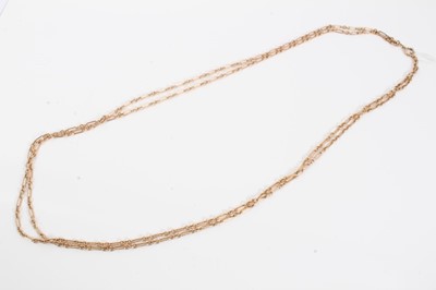 Lot 75 - Edwardian yellow metal two strand chain