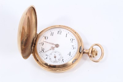 Lot 81 - Early 20th century ladies Swiss 14ct gold cased full hunter fob watch