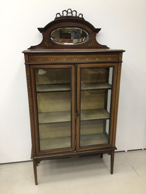 Lot 80 - Edwardian inlaid mahogany display cabinet with bevelled mirrored back 91cm wide x 168cm high