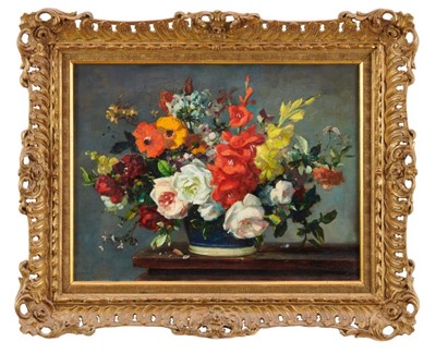 Lot 1069 - Stewart Scott Somerville (1908-1983), oil on canvas – still life of summer flowers, in gilt frame