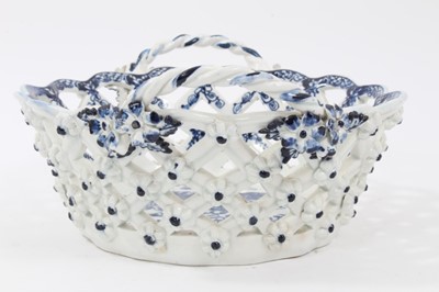 Lot 196 - Lowestoft blue and white porcelain basket, c.1780, decorated with the Pinecone pattern, 23cm across