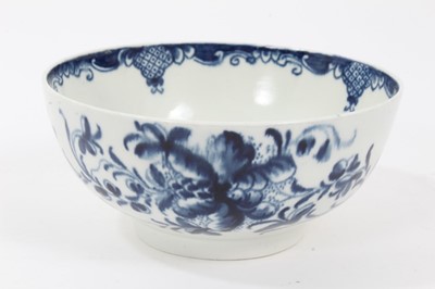 Lot 215 - Worcester blue and white bowl, c.1760, decorated with the Mansfield pattern, crescent mark to base, 15cm diameter
