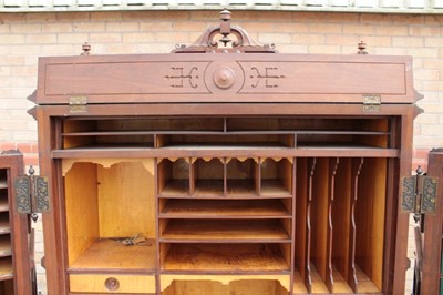 Lot 1516 - An impressive American Wootton Desk Co. 'Wells Fargo' desk