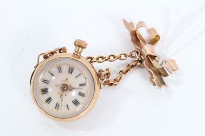 Lot 239 - Edwardian spherical glass and yellow metal mounted fob watch