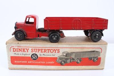 Lot 1664 - Dinky Supertoy Bedford Articulated Lorry No 521 boxed
