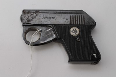 Lot 981 - Perfecta JGA .22 short semi automatic top venting blank firing pistol with chequered grips and rope twist decoration, NVSN