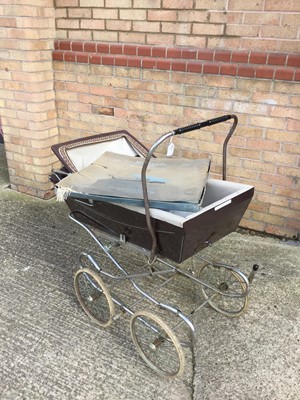 Lot 280 - Vintage Silver Cross style Pram with period accessories