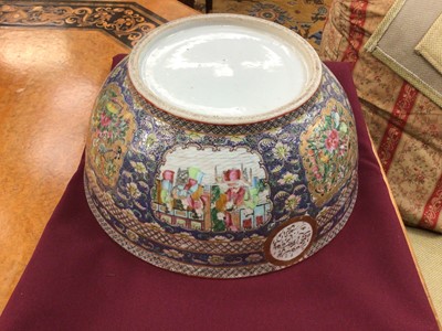 Lot 120 - Early 19th century Chinese canton bowl for the Islamic market