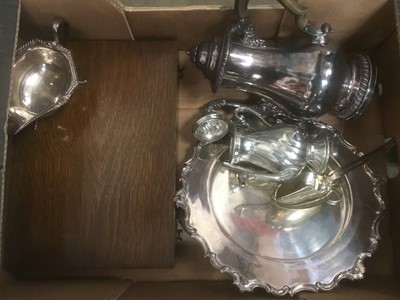 Lot 235 - Small collection of silver plate items including bone handles oak cased cutlery set, circular tray and sauce boat