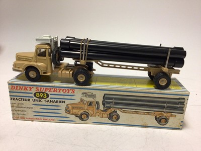 Lot 2006 - Dinky (French issue) Supertoys Unic Sahara tractor No. 893 boxed