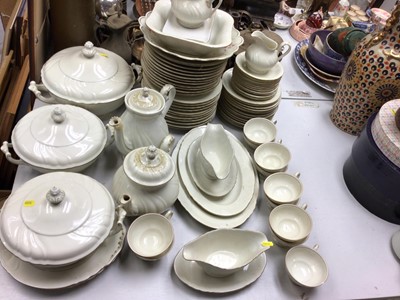 Lot 282 - Extensive German porcelain dinner service (qty)