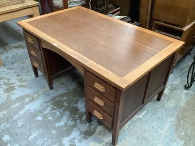 Lot 936 - Mid century oak twin pedestal desk with oak top and six drawers