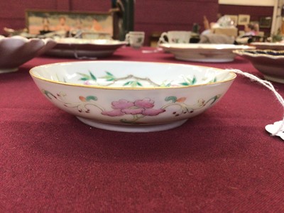 Lot 12 - Chinese saucer dish
