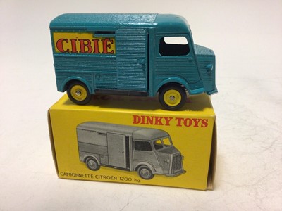 Lot 2078 - Dinky French Issue Camionnette Citroen 1200K CIBIE No 561, boxed