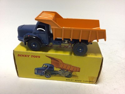 Lot 2098 - Dinky Berliet Benne Carriers No 580, boxed