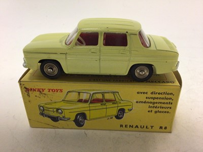 Lot 2128 - Dinky French Issue Renault R8 No 517, boxed