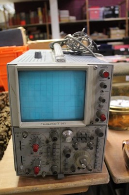 Lot 2681 - Oscilloscope