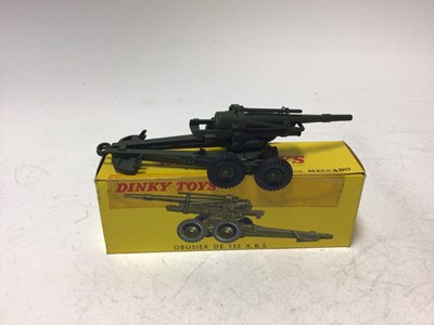 Lot 2174 - Dinky obusier de 155 ABS no 819, Auto-Mitrailleuse Legere Panhard No 814, Cusisine Roulante No 823, all boxed (3)