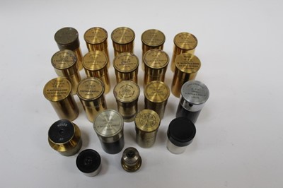 Lot 2439 - Box of microscope lenses