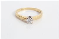 Lot 3224 - Gold (18ct) diamond single stone ring with a...