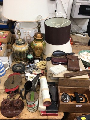 Lot 26 - Three various table lamps, Bakelite desk stand, collectors plates and sundry items
