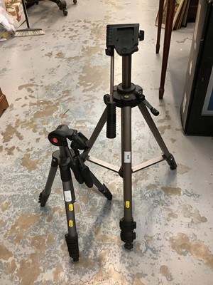 Lot 499 - Manfrotto tripod and Vanguard Tripod
