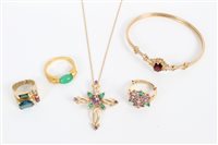 Lot 3210 - Group of gold / yellow metal jewellery -...