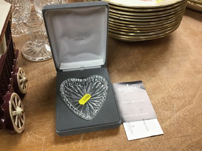 Lot 275 - Waterford crystal dish in case together with assorted Waterford glasses