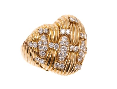 Lot 1971 - Good quality diamond and 18ct gold heart shaped ring, the heart shaped bombe bezel with a platted design of brilliant cut diamonds and polished 18ct yellow gold. London 1999. Finger size approximat...