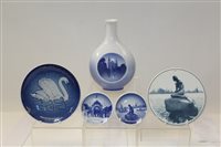 Lot 1050 - Royal Copenhagen vase decorated with Rosenborg...