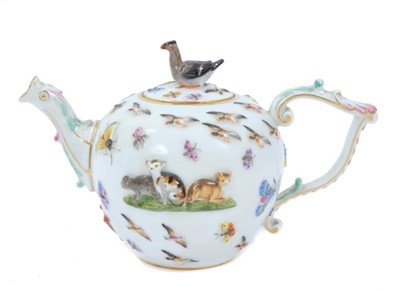 Lot 171 - Meissen bird and animal moulded teapot and cover, circa 1880