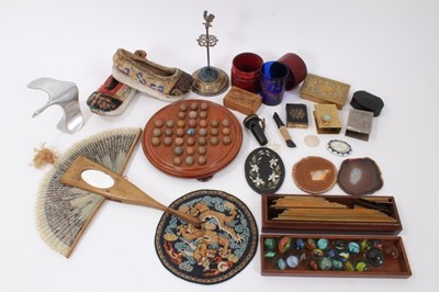 Lot 799 - Sundry works of art