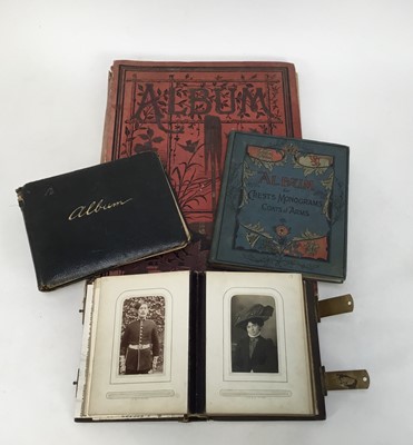 Lot 2014 - Quantity of ephemera, including an album of antique and later prints, an album of crests, a Victorian photograph album, and an authograph album