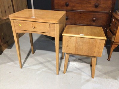 Lot 991 - Singer electric sewing machine in light oak cabinet and a similar needle work box with contents