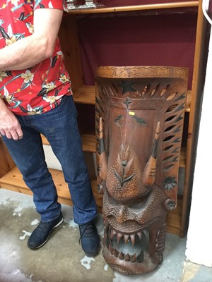 Lot 192 - Very large carved wood African tribal mask